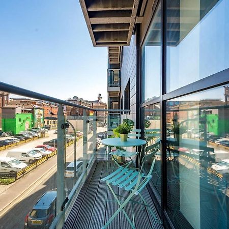 Host & Stay - Central Balcony Apt Liverpool Exteriör bild